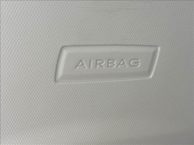 PEUGEOT 308 2017 Image 31