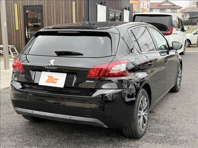 PEUGEOT 308 2017 Image 31