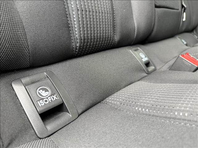 PEUGEOT 308 2017 Image 31