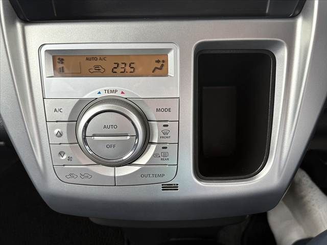 SUZUKI HUSTLER 4WD 2015 Image 31