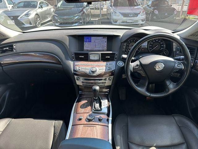 NISSAN FUGA 2013 Image 31