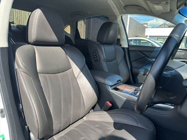 NISSAN FUGA 2013 Image 31