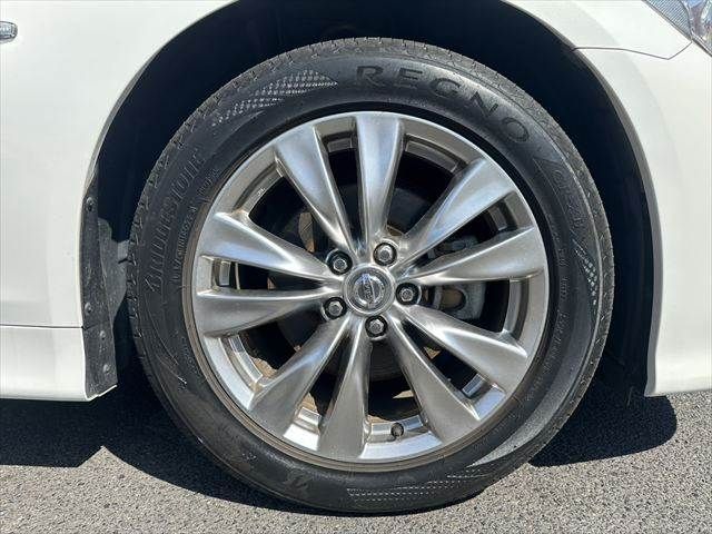 NISSAN FUGA 2013 Image 31