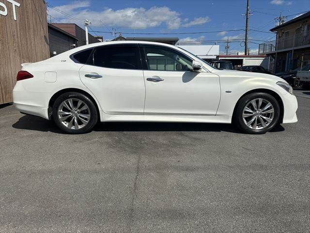 NISSAN FUGA 2013 Image 31