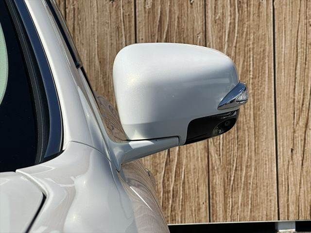 NISSAN FUGA 2013 Image 31