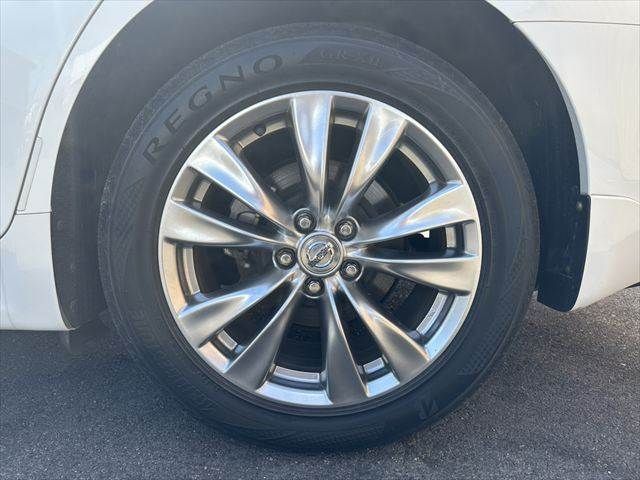 NISSAN FUGA 2013 Image 31