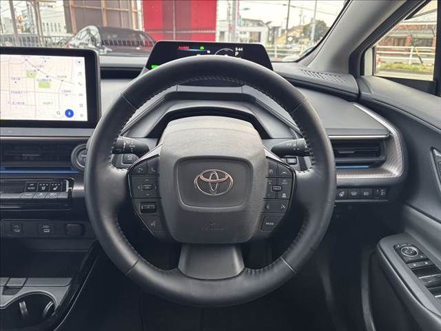 TOYOTA PRIUS 4WD 2023 Image 31