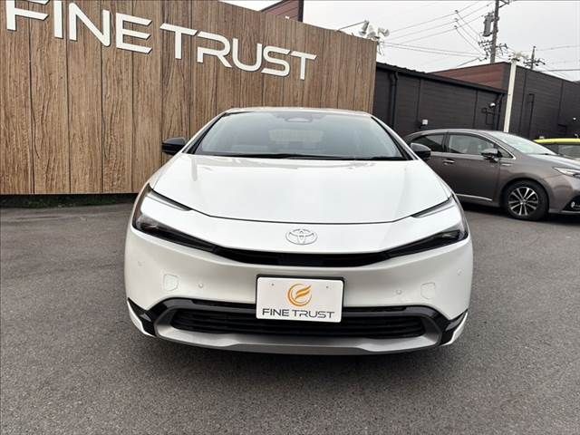 TOYOTA PRIUS 4WD 2023 Image 31