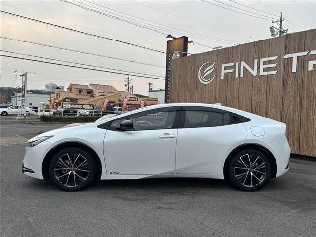 TOYOTA PRIUS 4WD 2023 Image 31