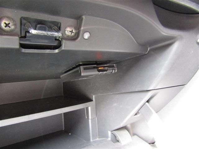 NISSAN NOTE 2018 Image 31