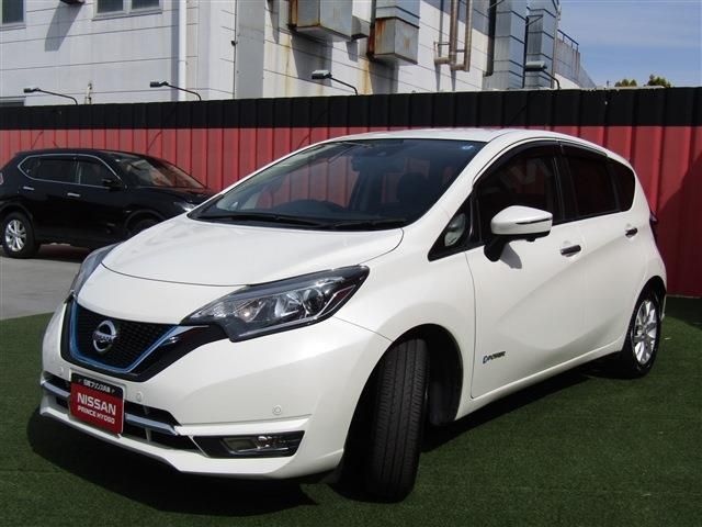 NISSAN NOTE 2018 Image 31
