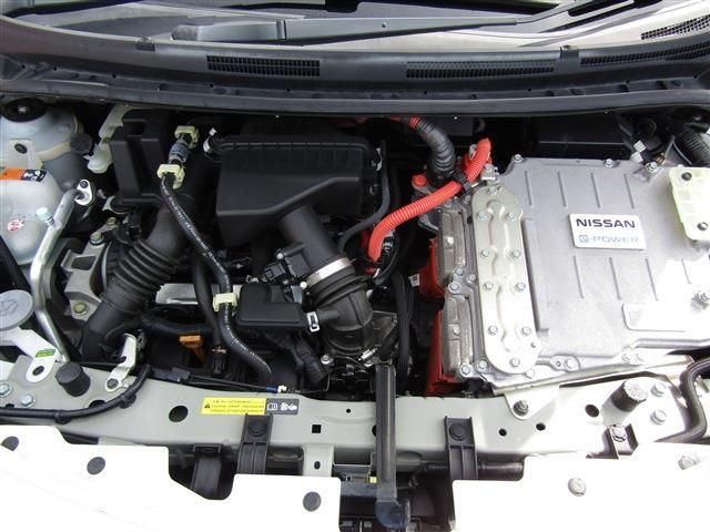 NISSAN NOTE 2018 Image 31