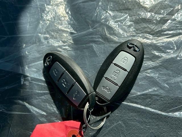 NISSAN SKYLINE 2015 Image 31