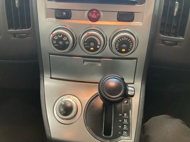 MITSUBISHI DELICA D:5 4WD 2011 Image 31