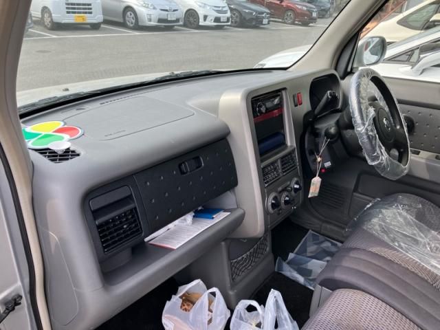 NISSAN CUBE 2003 Image 31