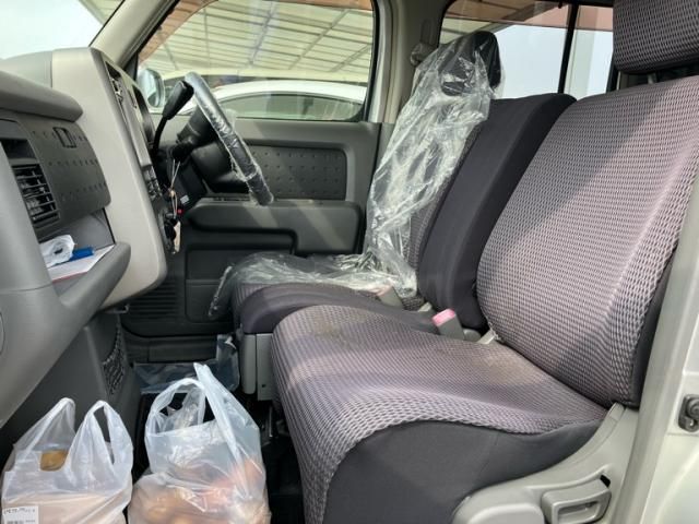 NISSAN CUBE 2003 Image 31