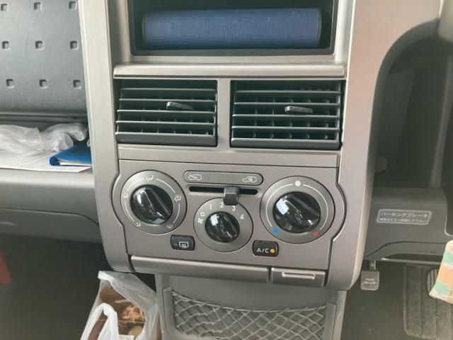 NISSAN CUBE 2003 Image 31