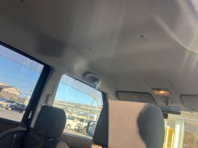 NISSAN ROOX 2011 Image 31