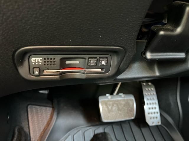 HONDA VEZEL HYBRID 2019 Image 31