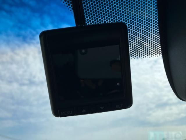 HONDA VEZEL HYBRID 2019 Image 31