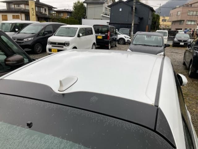 TOYOTA PRIUS 4WD 2022 Image 31