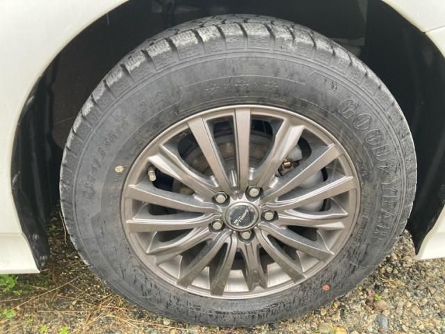 TOYOTA PRIUS 4WD 2022 Image 31