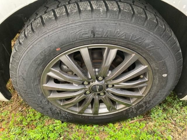 TOYOTA PRIUS 4WD 2022 Image 31