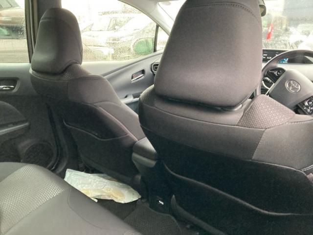 TOYOTA PRIUS 4WD 2022 Image 31