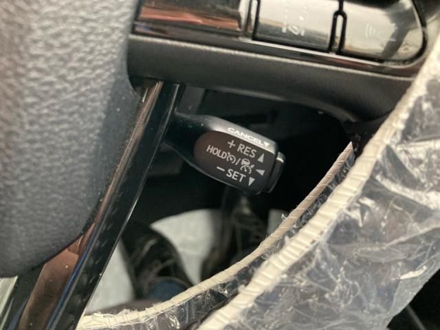 TOYOTA PRIUS 4WD 2022 Image 31