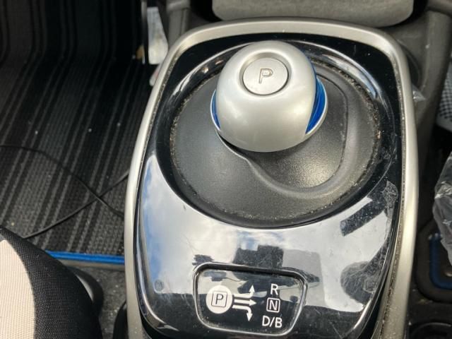 NISSAN NOTE 2017 Image 31