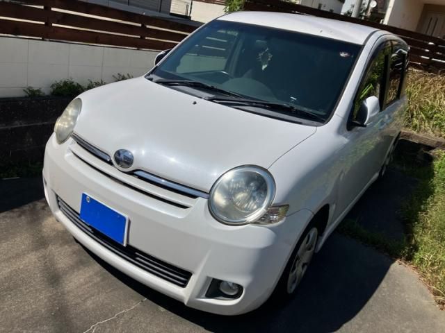 TOYOTA SIENTA 2012 Image 31