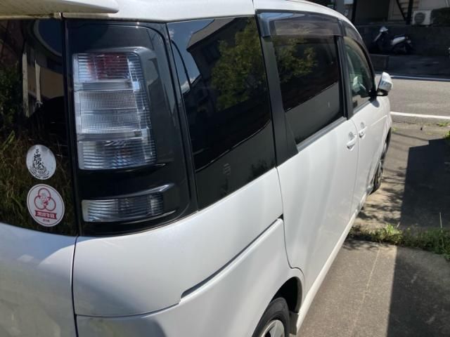 TOYOTA SIENTA 2012 Image 31