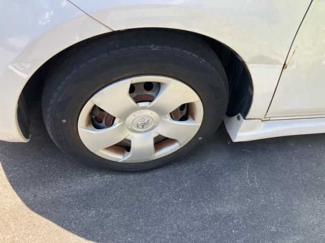 TOYOTA SIENTA 2012 Image 31