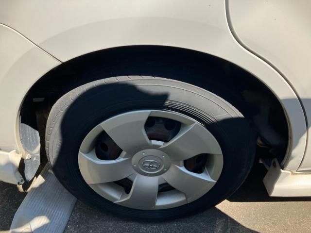 TOYOTA SIENTA 2012 Image 31