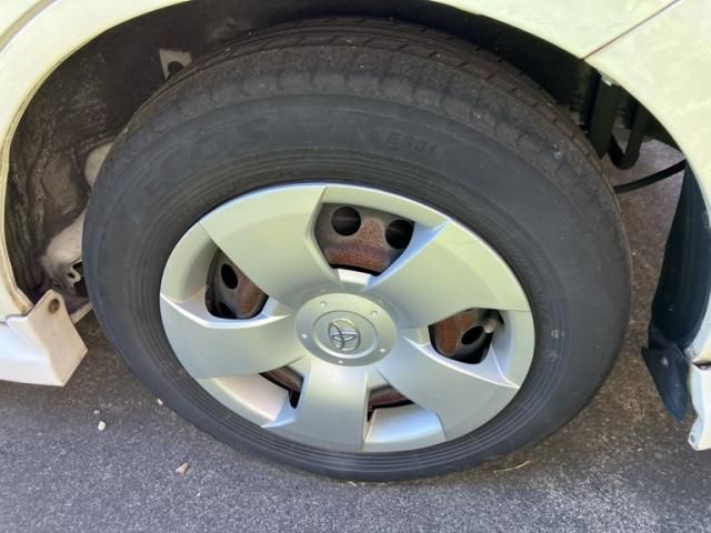 TOYOTA SIENTA 2012 Image 31