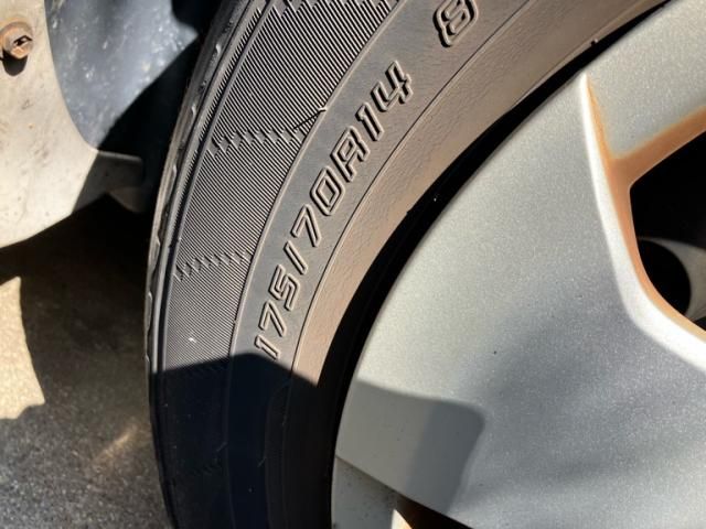 TOYOTA SIENTA 2012 Image 31