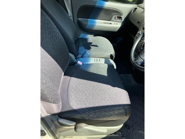 TOYOTA SIENTA 2012 Image 31