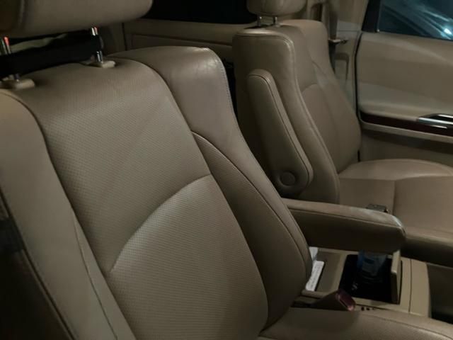 TOYOTA ALPHARD 2009 Image 31