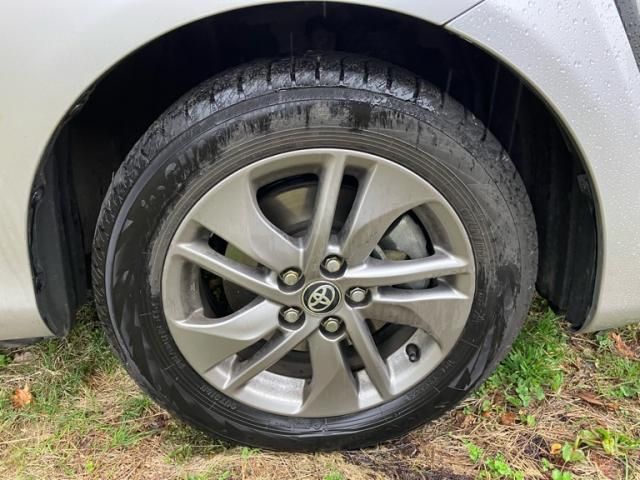 TOYOTA SIENTA HYBRID 2016 Image 31