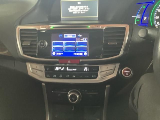 HONDA ACCORD HYBRID 2013 Image 31