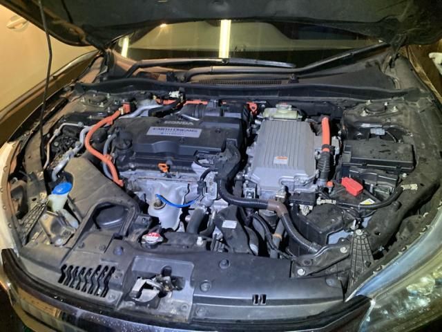 HONDA ACCORD HYBRID 2013 Image 31