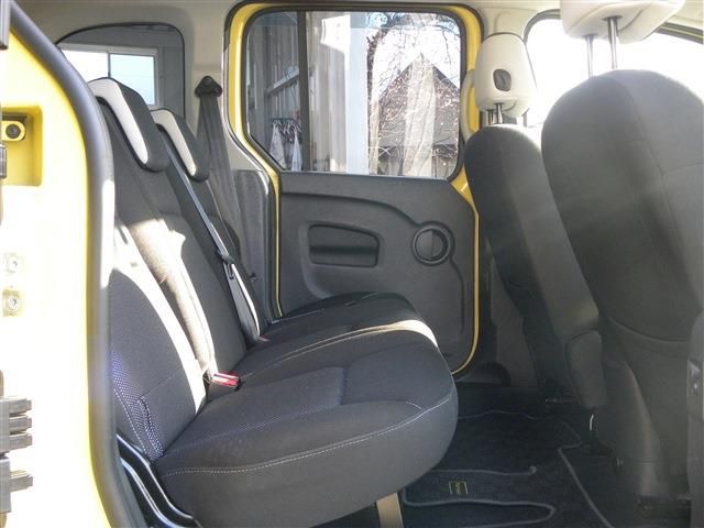 RENAULT KANGOO 2013 Image 31