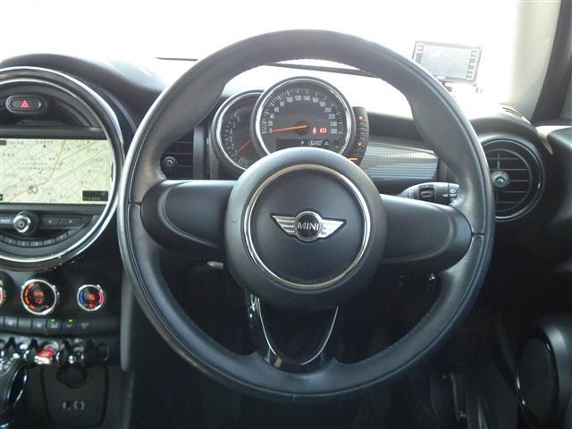 BMW MINI COOPER 2015 Image 31