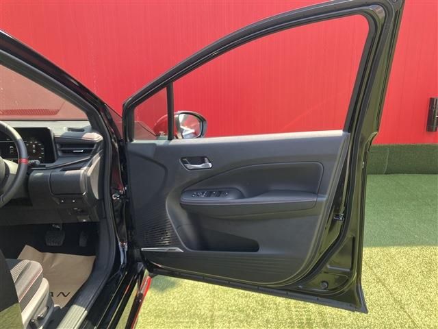 NISSAN AURA 2025 Image 31