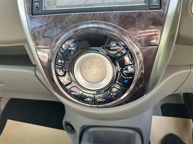 NISSAN MARCH 2017 Image 31