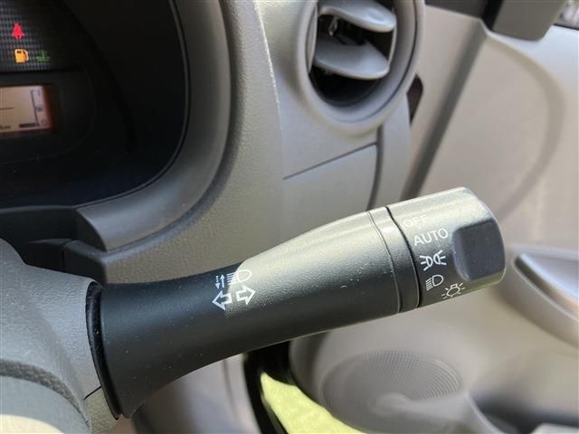 NISSAN MARCH 2017 Image 31