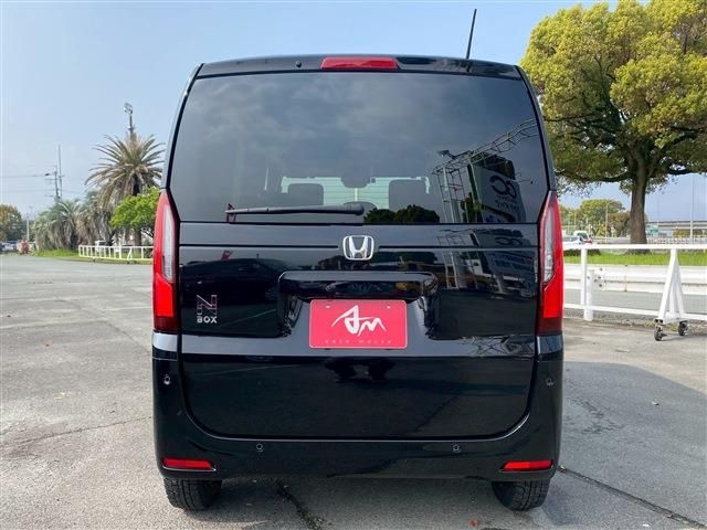 HONDA N BOX 2024 Image 31