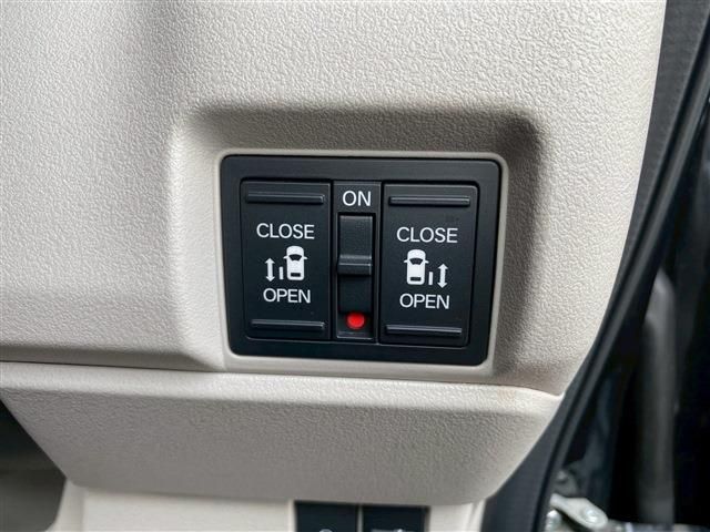 HONDA N BOX 2024 Image 31