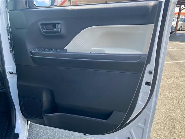 DAIHATSU TANTO 2024 Image 31