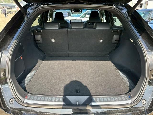 TOYOTA HARRIER HYBRID 2025 Image 31